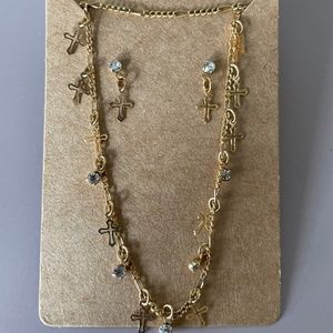 Necklace and Earring set